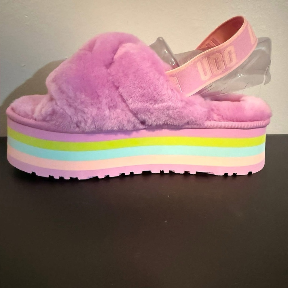 NIB size 10 UGG slippers